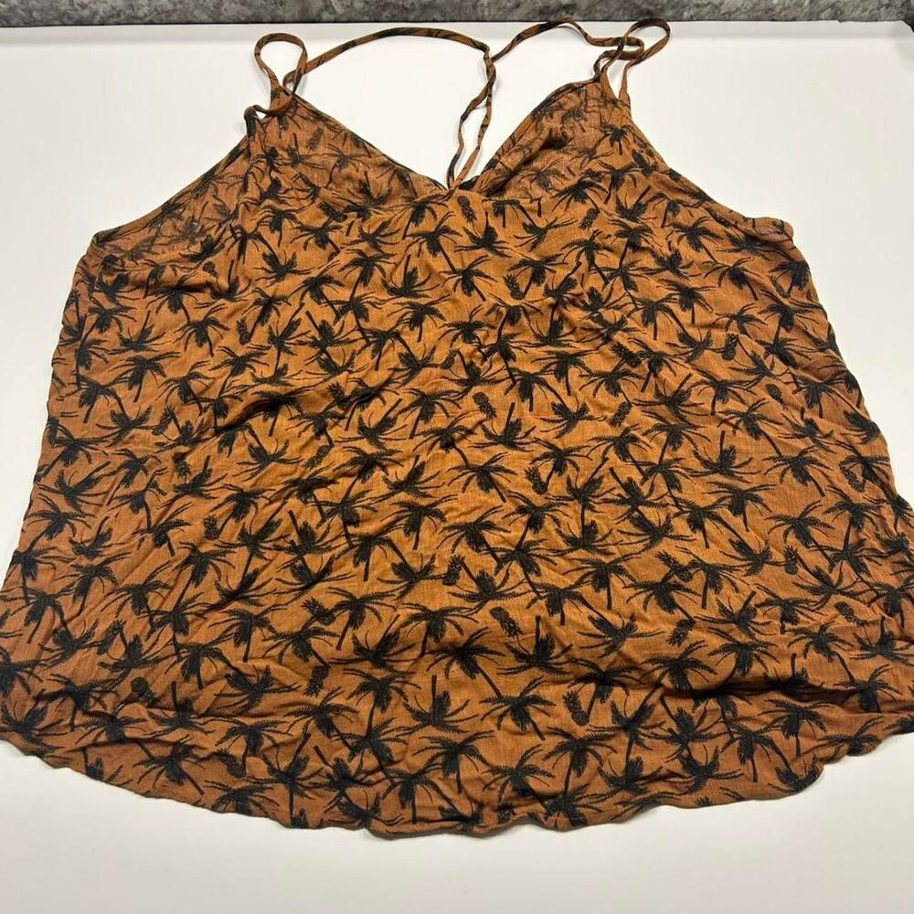 Mossimo Women's multi Vest - Picture 4 of 5